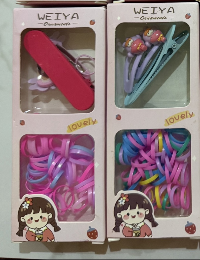 Colorful Rubber Bands & Clips - Image 3